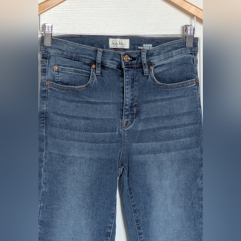 Nicole Miller Women's (Size 6) Soho High Rise Skinny Jeans in Light Blue